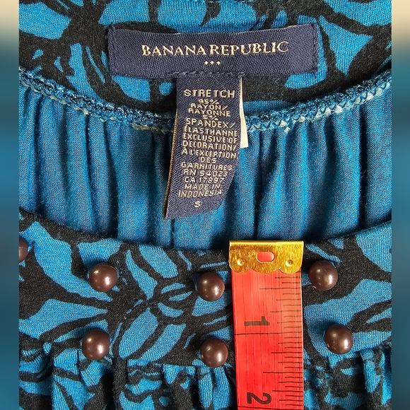 Cap Sleeve tank top blue and black, Banana Republic peasant top, Size S - Picture 4 of 8